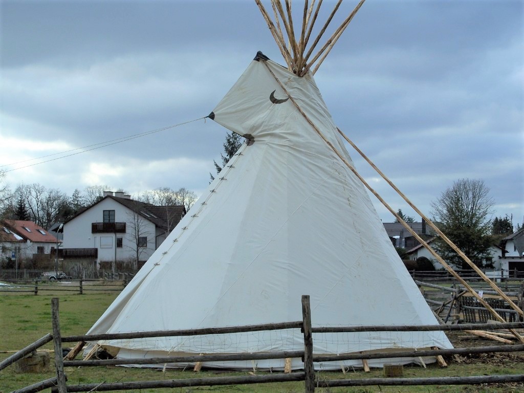 Tipis für kleine und große Indianer - Tipi